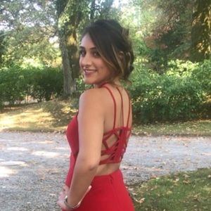 Meet your Posher, Amanda